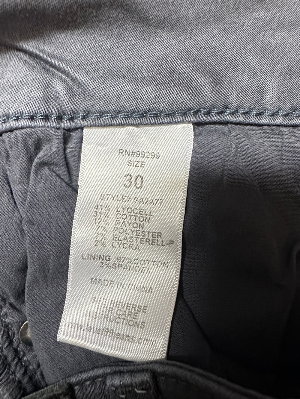 Level 99 Women’s Skinny Pants in Slate Gray - Picture 7 of 8